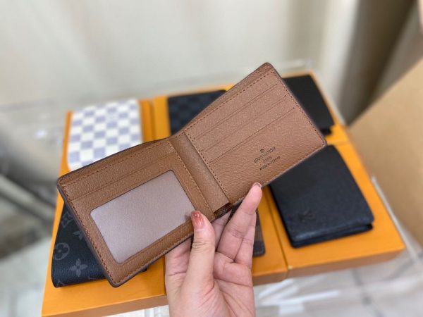 New Collection Wallet 104