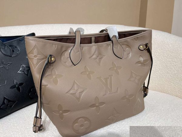 New Collection LV Bag 1047