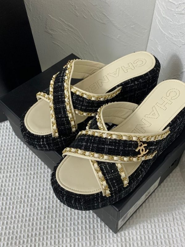 New Collection Chanel Shoes 026