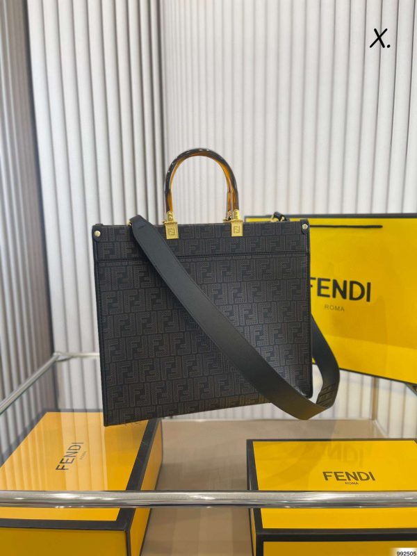 New Collection Fendi Bag 044