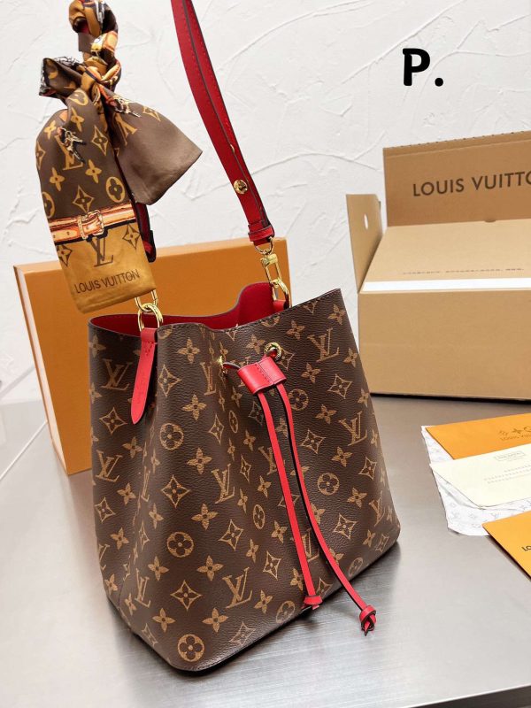 New Collection LV Bag 1084