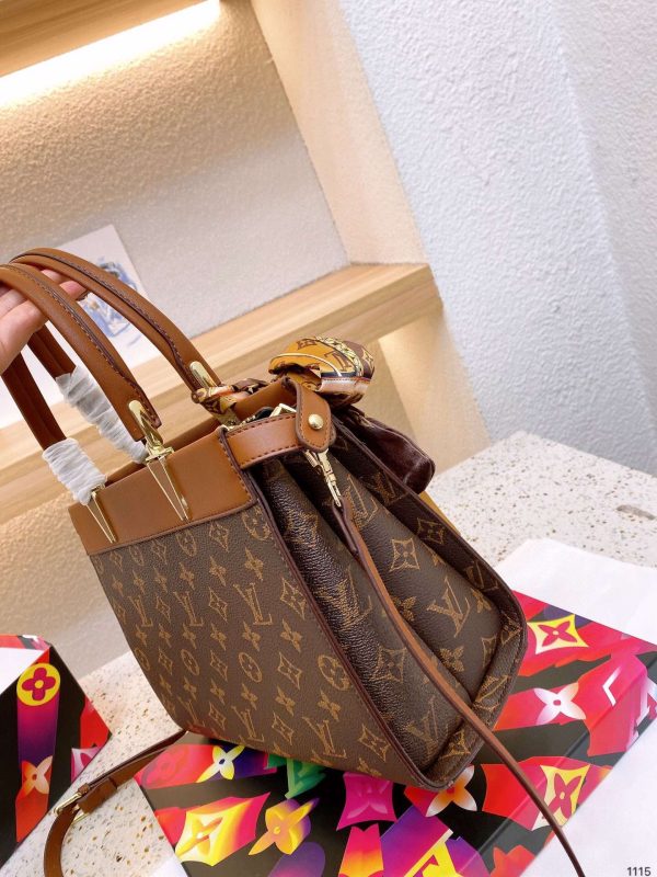 New Collection LV Bag 1011