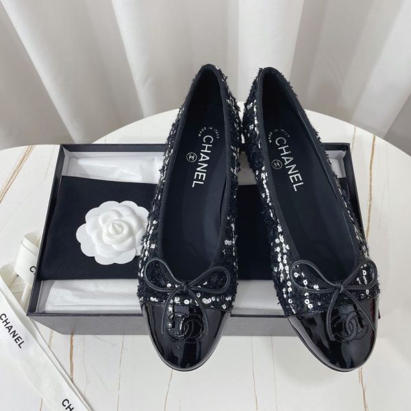 New Collection Chanel Shoes 049