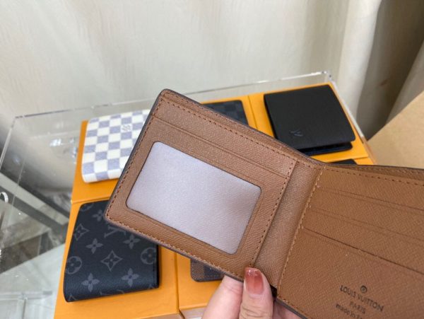 New Collection Wallet 104