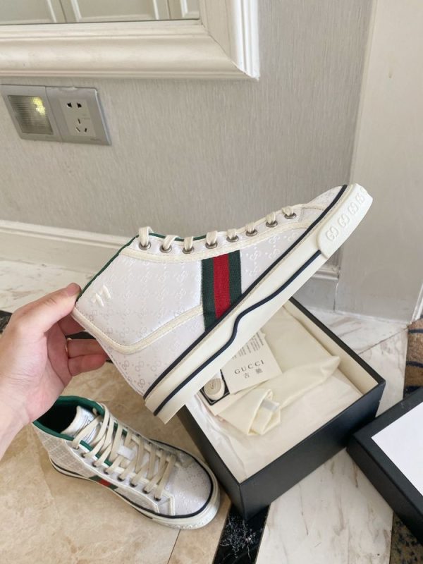 New Collection Gucci Shoes 103