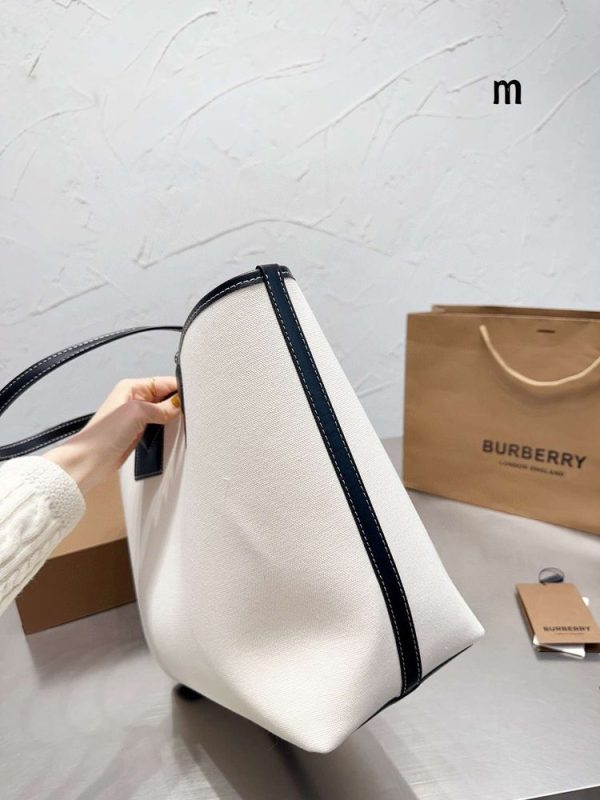 New Collection Burberry Bag 025