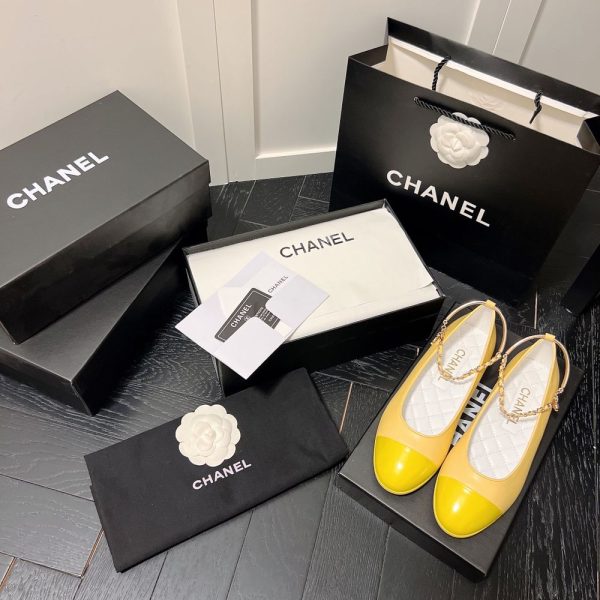 New Collection Chanel Shoes 040