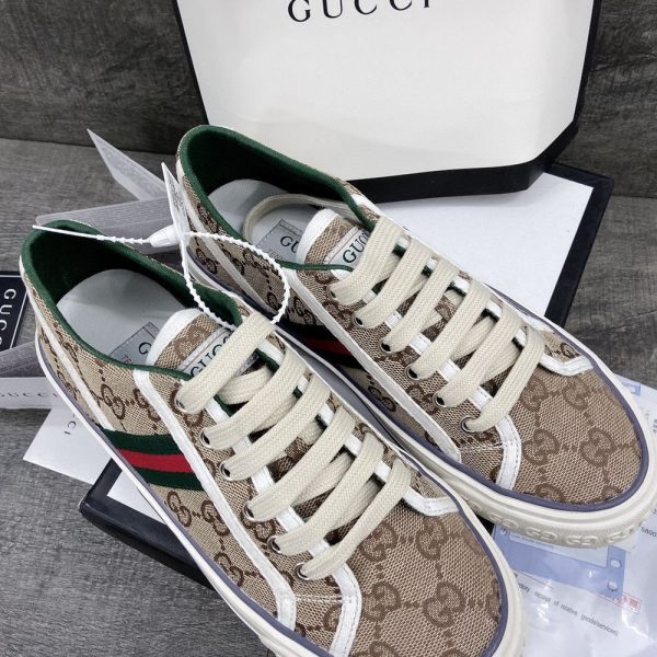 New Collection Gucci Shoes 133