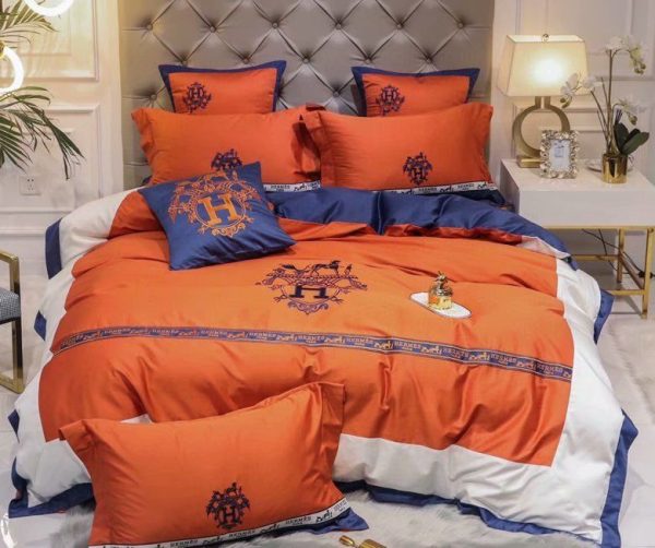 Hermes Paris Luxury Brand Type Bedding Sets 034