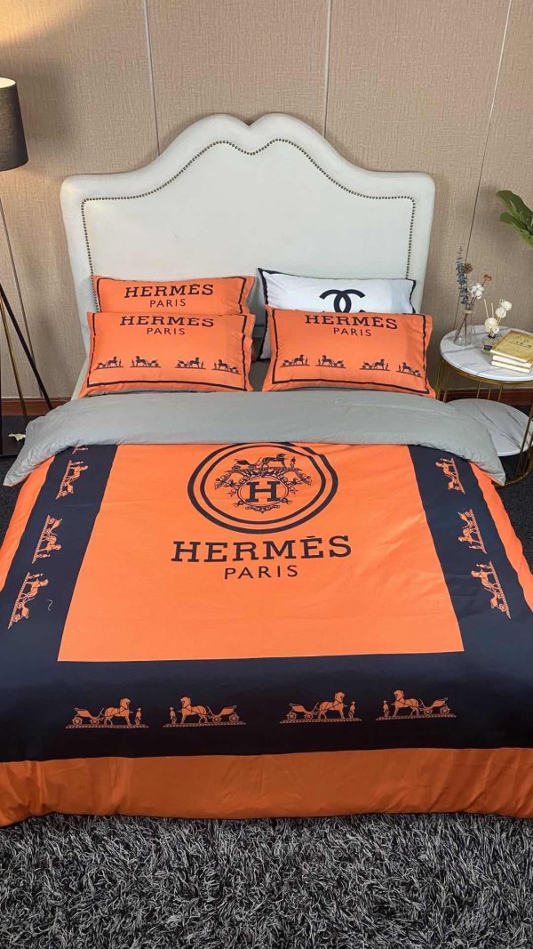 Hermes Paris Luxury Brand Type Bedding Sets 037