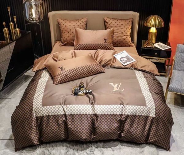 LV Type Bedding Sets Duvet Cover LV Bedroom Sets Luxury Brand Bedding 127