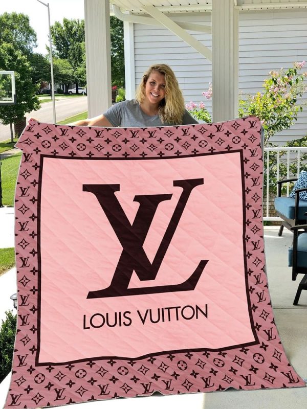 Luxury Pink Louis Vuitton Blanket 036