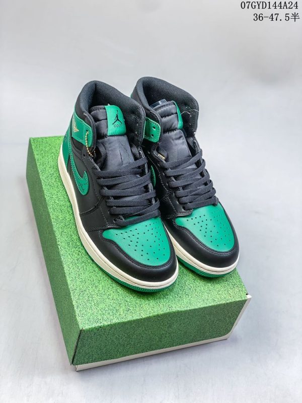 New Arrival AJ 1 PINE GREEN HIGH OG 555088-030