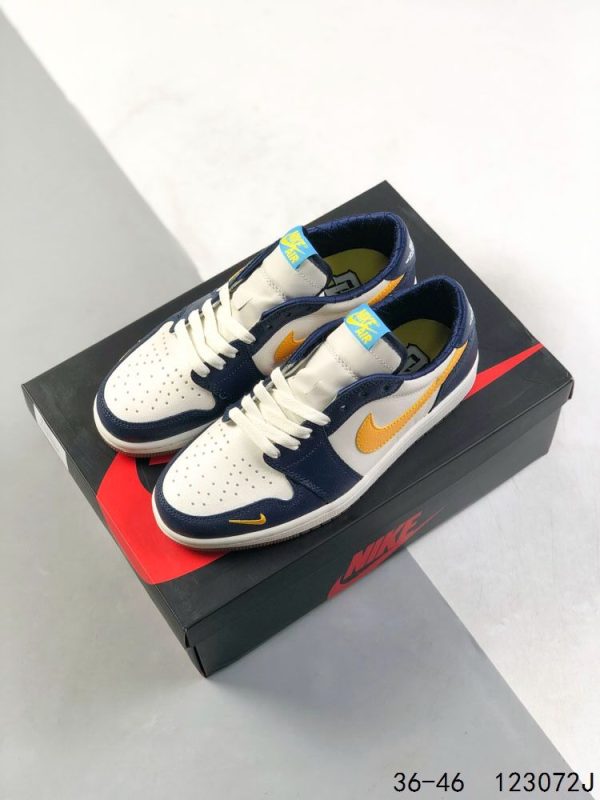 New Arrival AJ 1 LOW OG MARQUETTE