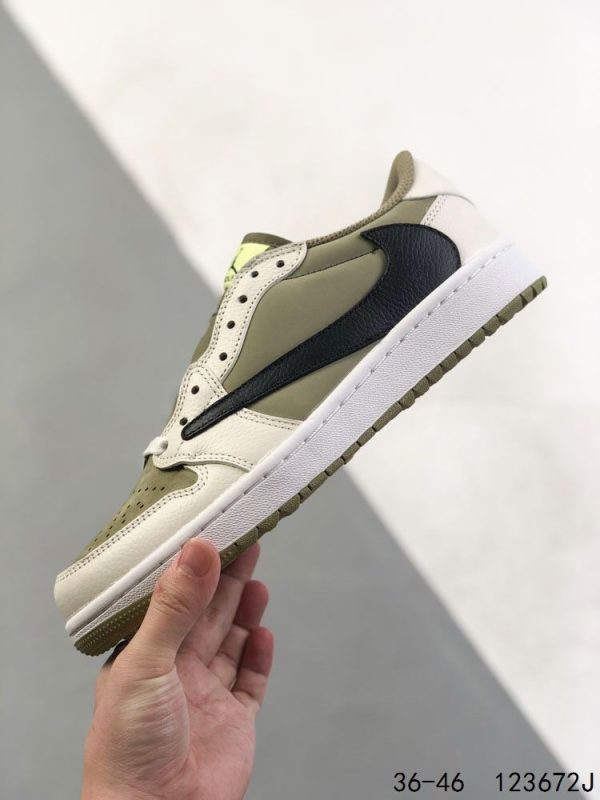 New Arrival First Look At The Travis Scott x Air Jordan 1 Low