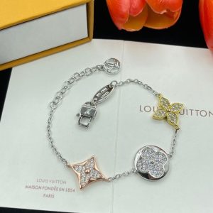 New Collection LV Bracelet 13