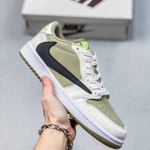 New Arrival Travis Scott x AJ1 Low Golf FZ3124-200