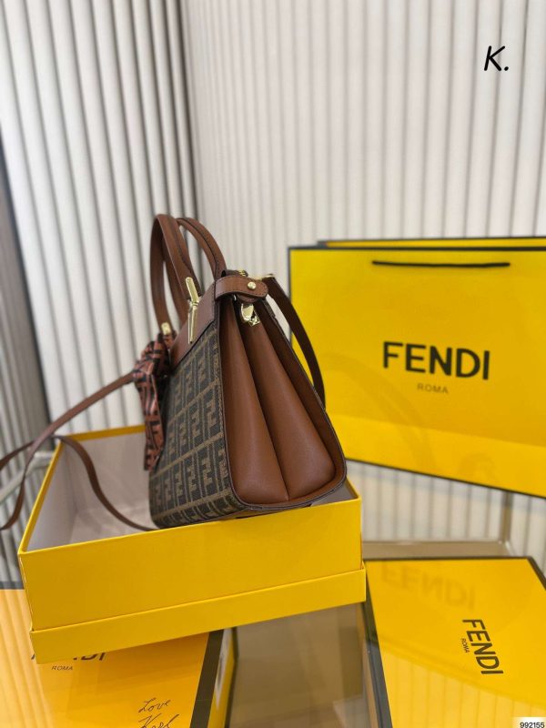 New Collection Fendi Bag 043