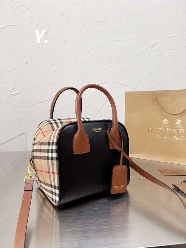 New Collection Burberry Bag 036