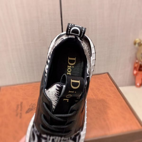 New Collection Dior Shoes 094