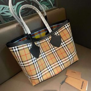 New Collection Burberry Bag 049