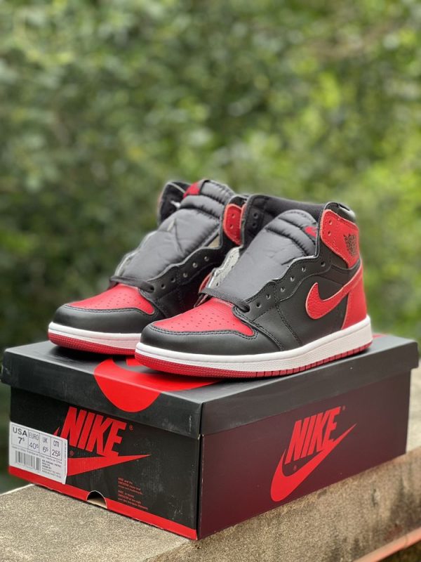 New Arrival AJ 1 High Og Retro Black Varsity Red