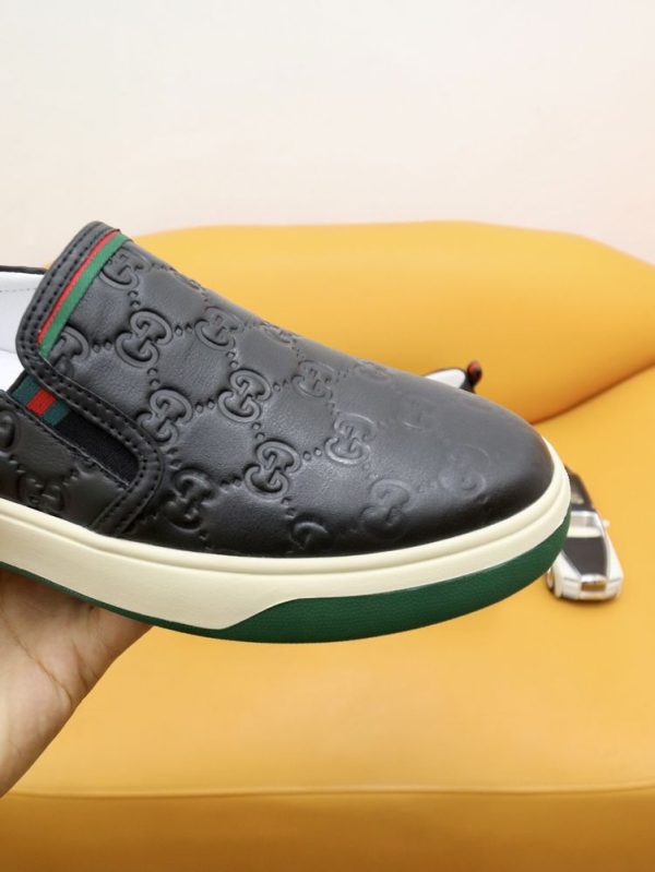 New Collection Gucci Shoes 093