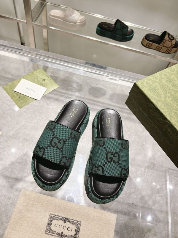 New Collection Gucci Shoes 079