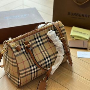 New Collection Burberry Bag 042