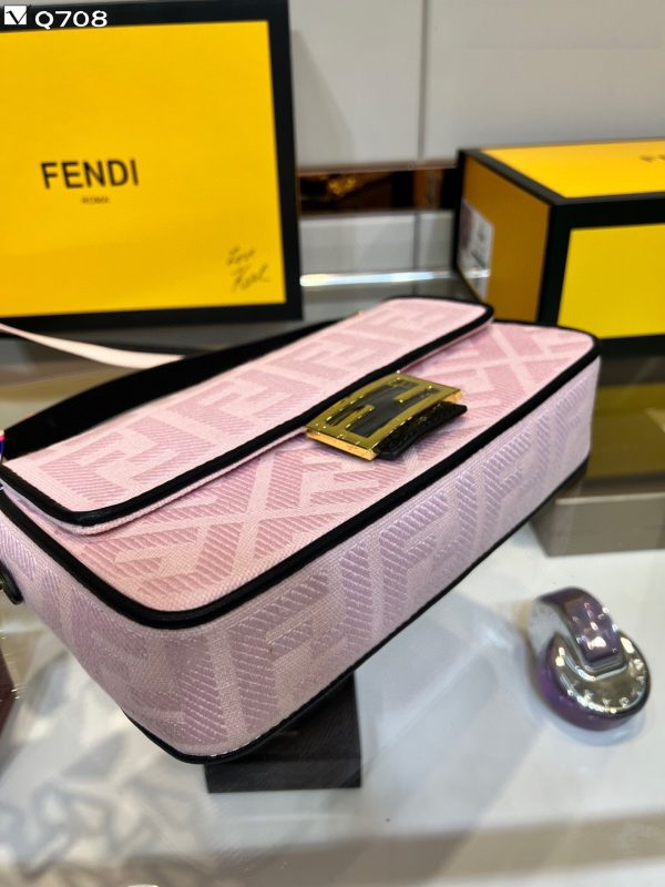 New Collection Fendi Bag 070