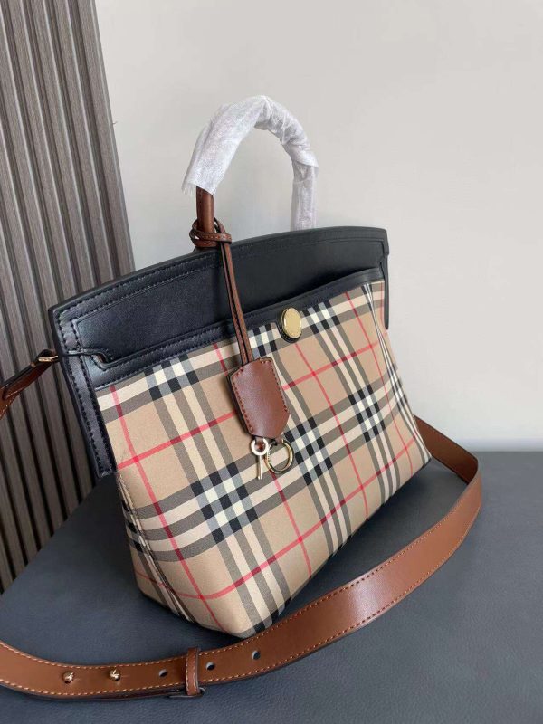 New Collection Burberry Bag 060