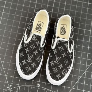 New Collection LV Shoes 083