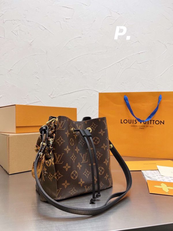 New Collection LV Bag 1083