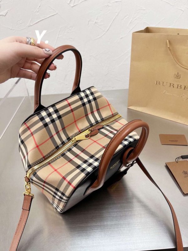 New Collection Burberry Bag 036