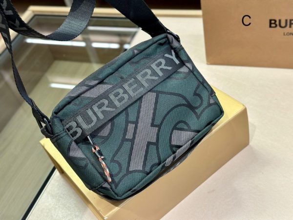 New Collection Burberry Bag 043