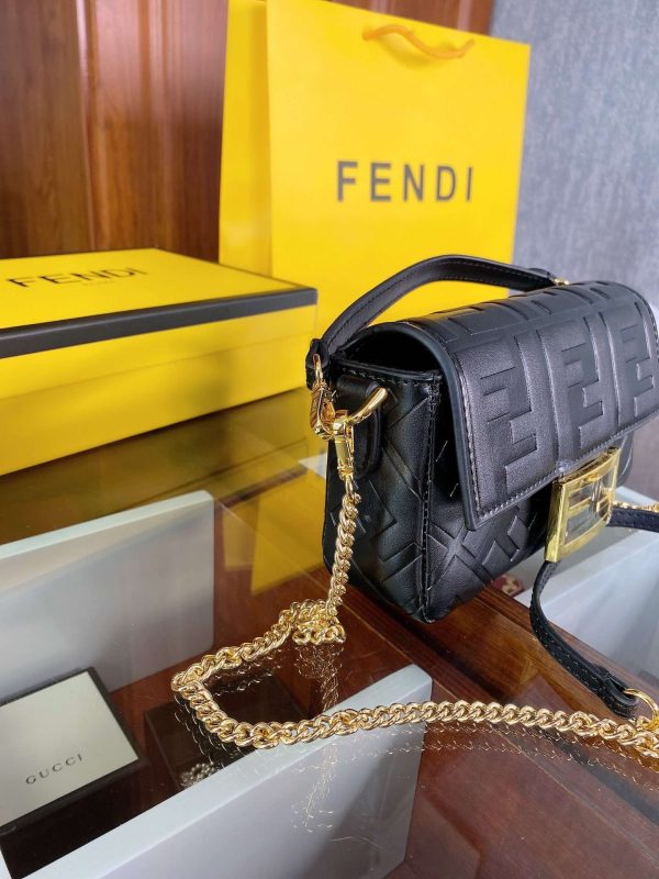 New Collection Fendi Bag 081