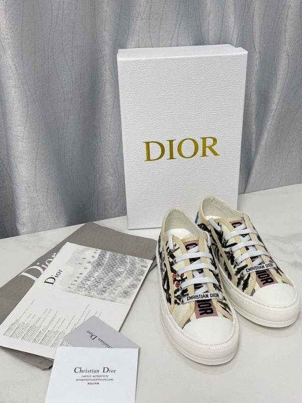 New Collection Dior Shoes 059