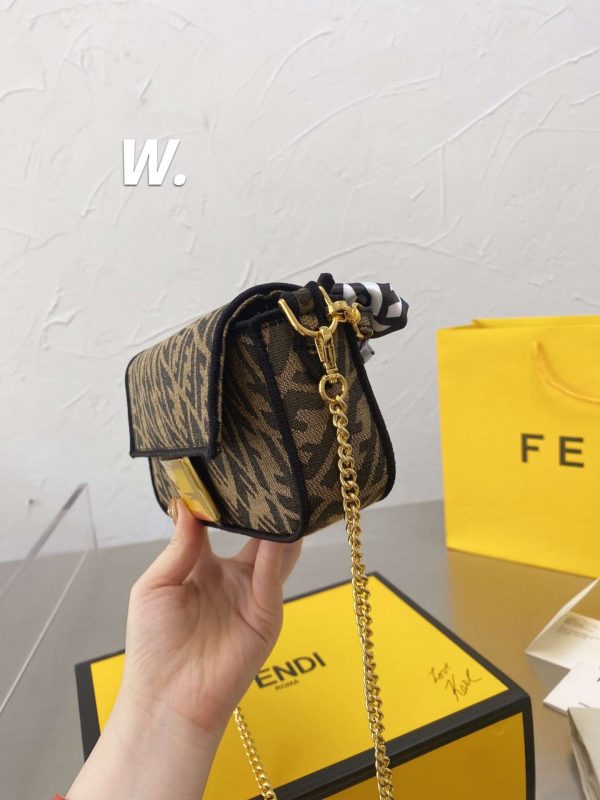 New Collection Fendi Bag 061