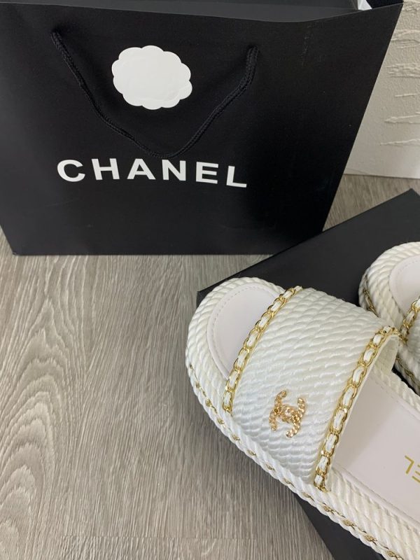 New Collection Chanel Shoes 027