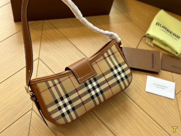 New Collection Burberry Bag 040