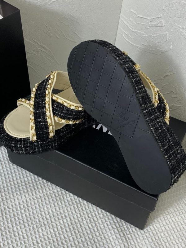 New Collection Chanel Shoes 026