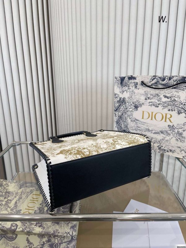 New Collection Dior Bag 046