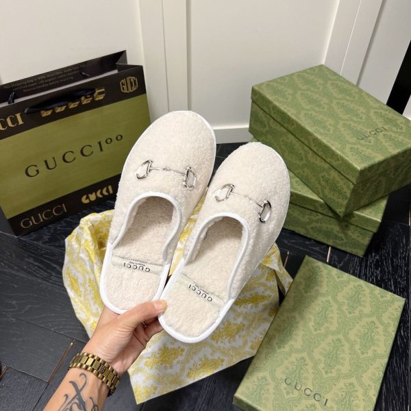 New Collection Gucci Shoes 069