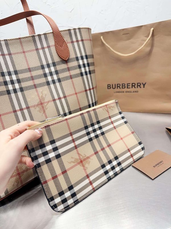 New Collection Burberry Bag 055