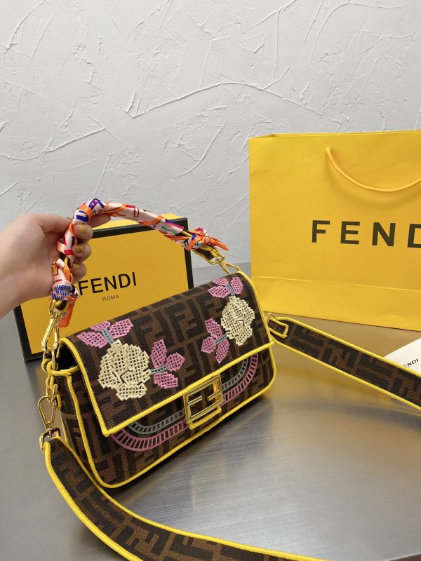 New Collection Fendi Bag 073