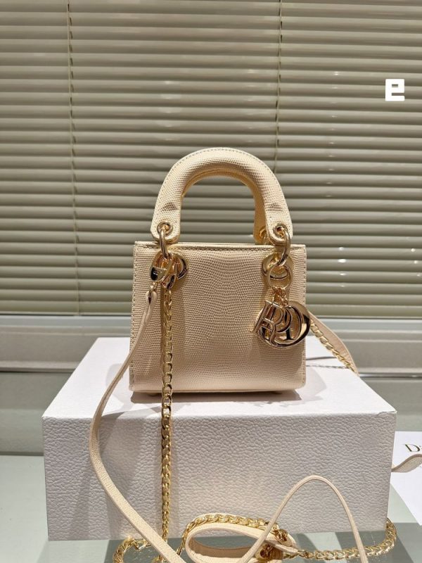 New Collection Dior Bag 017