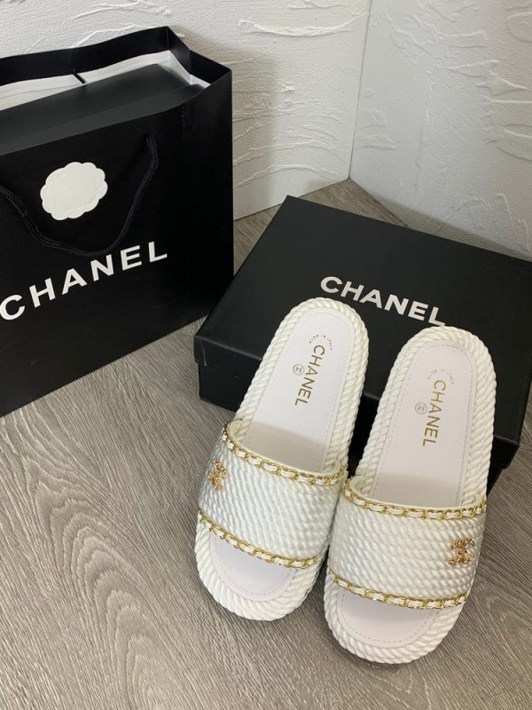 New Collection Chanel Shoes 027