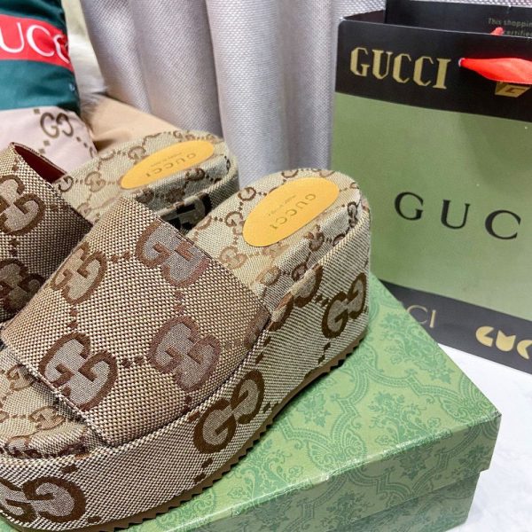 New Collection Gucci Shoes 200