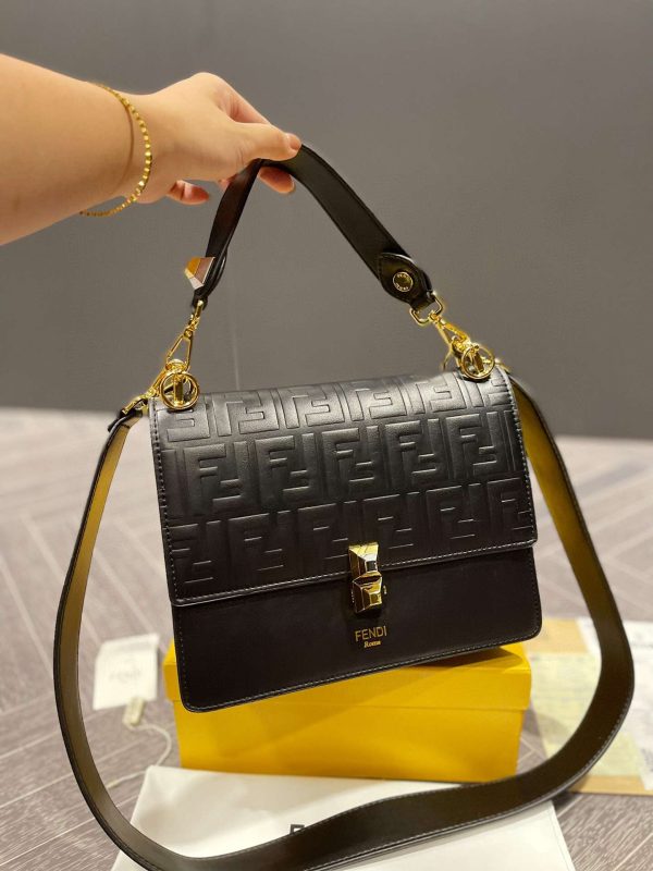 New Collection Fendi Bag 055