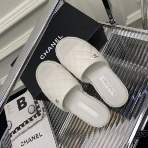 New Collection Chanel Shoes 023